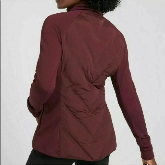 NWOT Athleta Inlet Jacket in Antique Burgundy with Removeable Hood - Picture 3 of 9